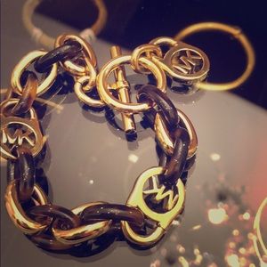 Micheal Kors bracelet, tortoise/gold, never worn